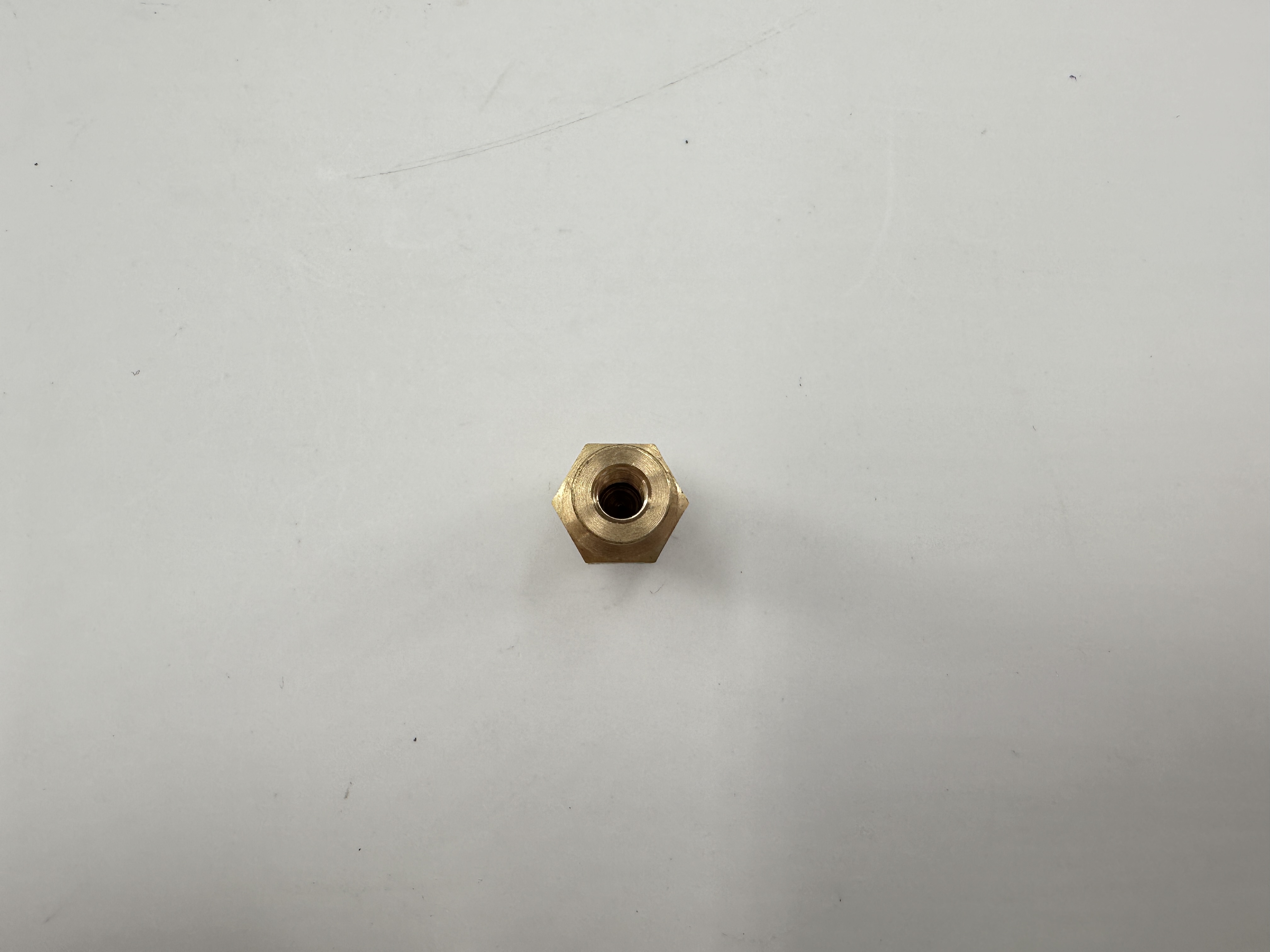 Farklı tip pirinç hex iplik erkek meme uçları 